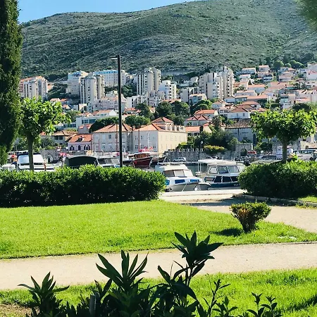 Downtown Studio Ντουμπρόβνικ